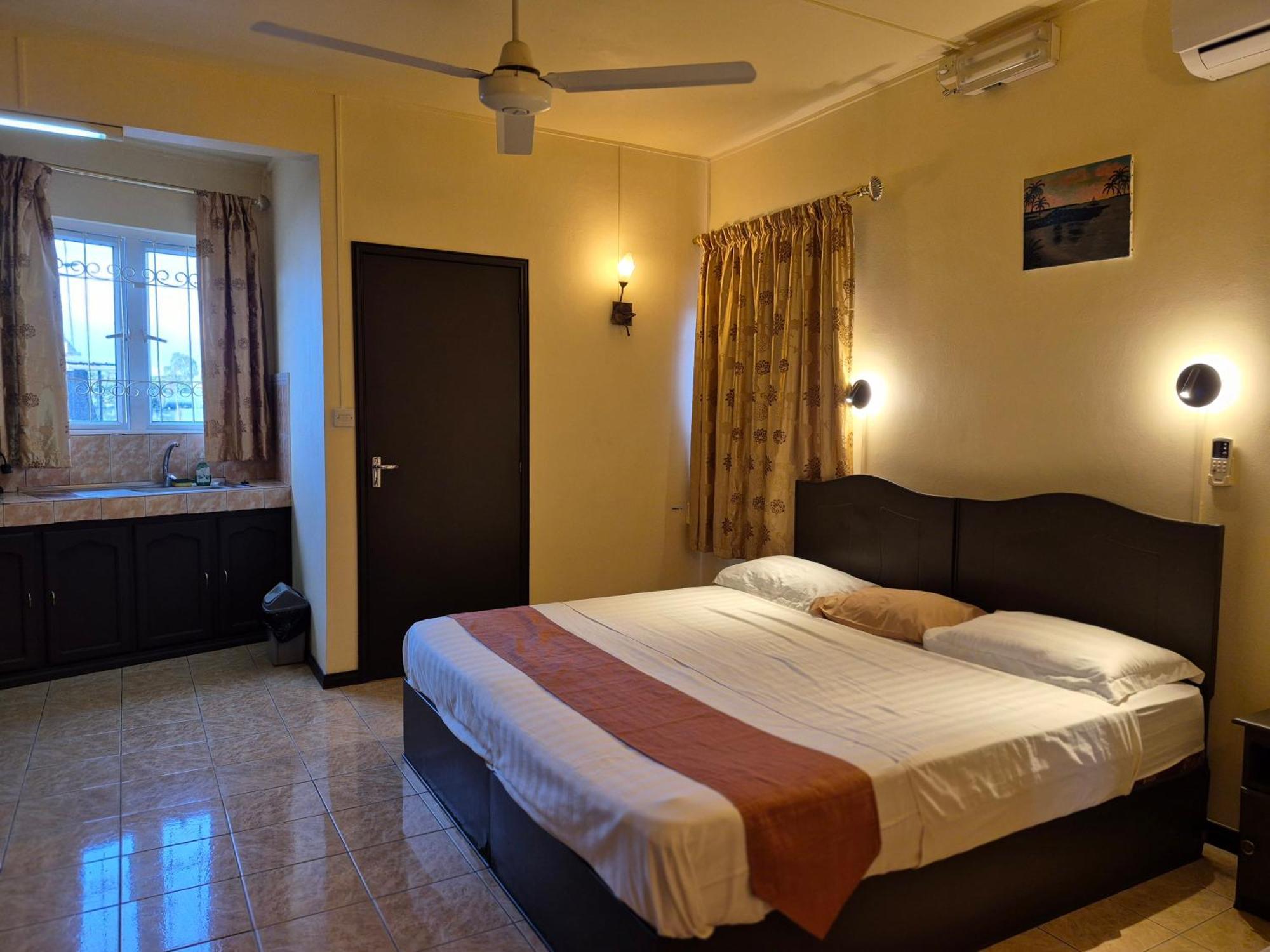 Monalysa Holidays Grand Baie Extérieur photo